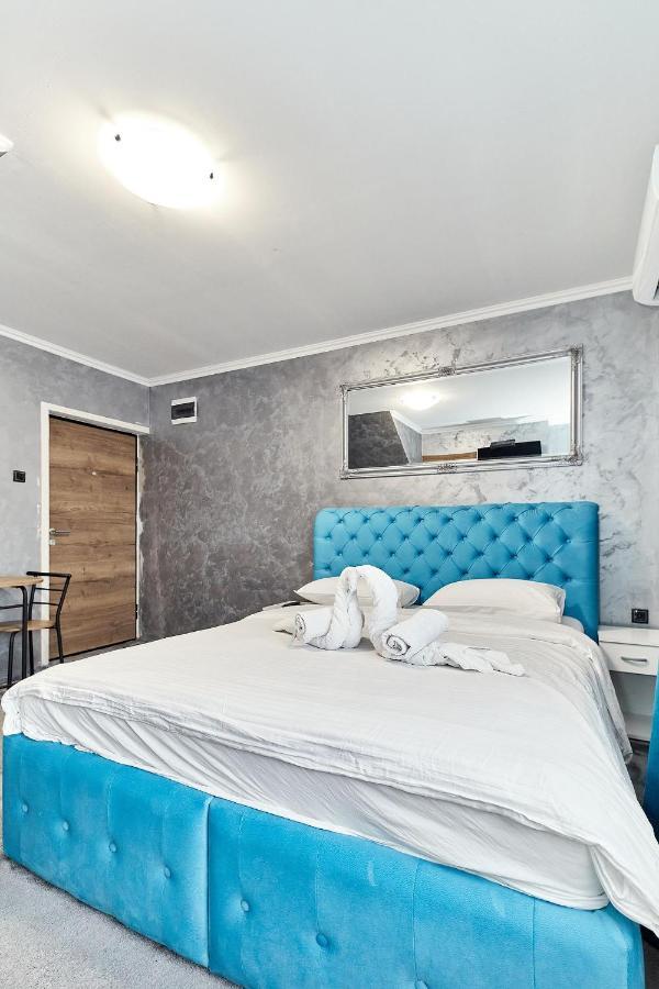 Room Новий Сад Екстер'єр фото